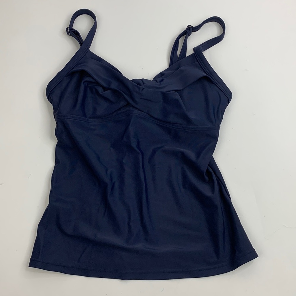 Athleta Swim Top tankini Navy Blue Size 32 B/C Padded wire bra Adjustable straps